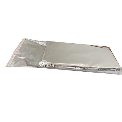 China Lightweight Self Adhesive Thermal Insulated Foil Foam Box Metallic Liner / Thermal Insulated Ad Foam Pouch For 72 Hours for sale