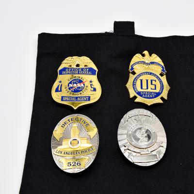 China Wholesale Custom Europe Manufacturer Emblem Brand Logo Security Officer Lapel Pins for sale