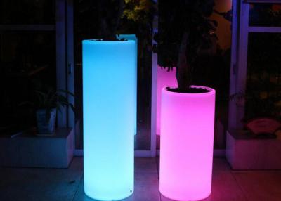 China Customized Plastic Wedding Decorative Pillar Led Lighted Flower Pots ROHS for sale