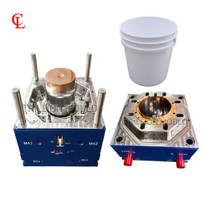 China Plastic Professional Plastic Bucket Mould Manufacturer for Paint Pail Injection Mold for sale