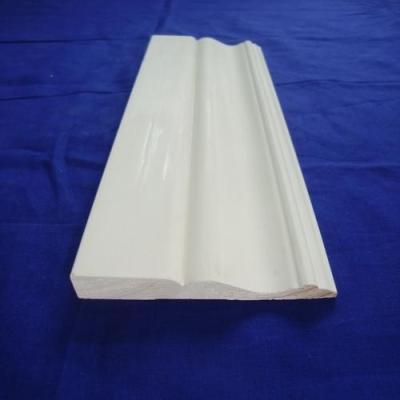 China Indoor Use White Wood Baseboard Molding For Building Decration for sale