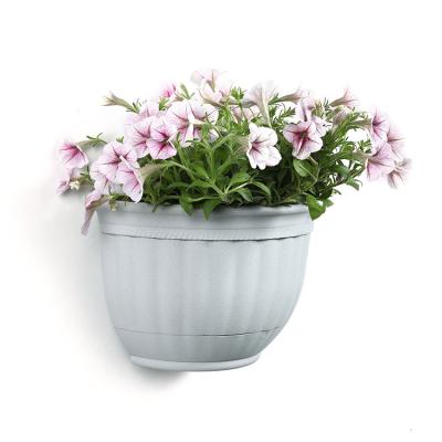 China Customized Direct Wall Self Watering Planter White Plastic Plant Pot Durable Material Watering Planter For Home Decor Flower Wall Planter for sale