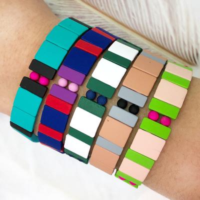 China Custom Bohemia Environmental Friendly Jewelry Miyuki Tila Beads Bracelet Colorful Painted Rainbow Tile Bracelet for sale