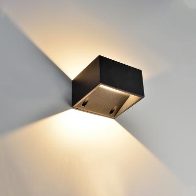 China Through Light 3000K Modern Aluminum Warm Beam Angle Light Through Directional LED Wall Light Indoor Outdoor Waterproof IP65 Wall Lamp for sale