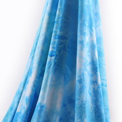 China Anti-Static Soft Tie Dye Sky Blue Bi-Stretch Jersey Fabric Tie Dye Milk Silk Jersey Fabric Designer Fabric For Pajamas Kids Dress Spats for sale