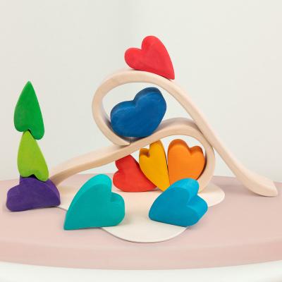 China Eco-Friendly Material Baby Toys Rainbow Love Building Block Creative Heart Shaped Stacker Montessori Toy Kids Gifts Educational Wooden Rainbow for sale