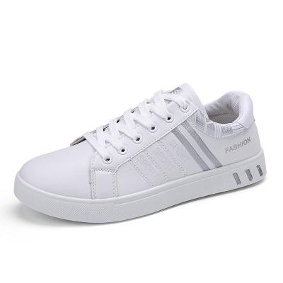 China CUSHIONING 2021 women's casual white shoes with flat round head sports shoes fashion women's shoes for sale