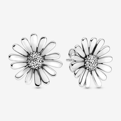 China Fashion Trend CLASSIC Zircon Flower Christmas Designs Stud Zirconia Jewelry For Women 2020 Elegant Vintage Fashion Earrings for sale