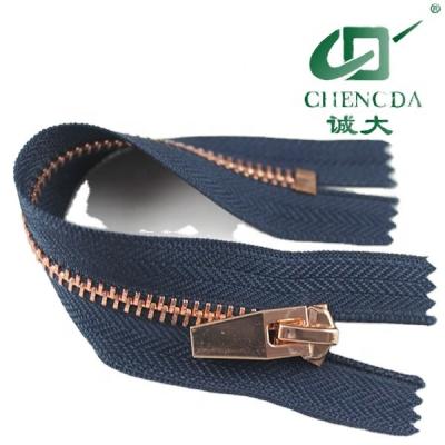 China Other CHENGDA Factory Direct Customized Size Auto-Lock Jeans Explosion Proof Zipper for sale