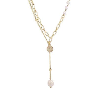 China Trendy Luxury Chain Stitch Barack Style Alloy Freshwater Pearl Geometric Necklace for sale