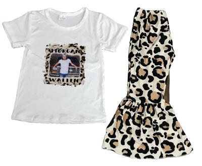 China Fresh baby casual wholesale children's boutique clothing sets summer leopard print with white top shorts clothes kids outfits for sale