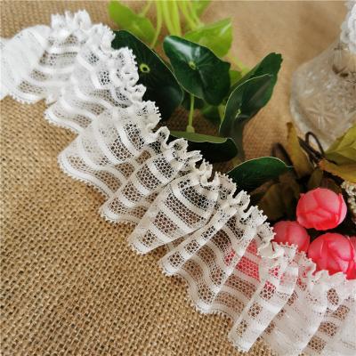 China Black and White Elastic Crimp Lace Stretch Lace Ruffle Lace Trim Fabric Chain Knitting DIY Clothing Accessories Korean Pleated Lace for sale