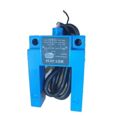 China China Modern Cheap Elevator Leveling Magnetic Inductor Switch Sensor For Elevator Parts for sale