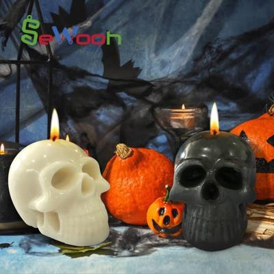 China Festival Adult DIY Halloween Skull Party Gift Soy Wax Candle Making Kit for sale