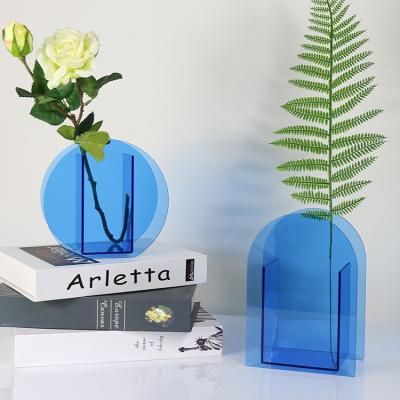 China New Europe Style Flower Decoration Simple Creative Home Acrylic Vase Custom Color Acrylic Vase for sale