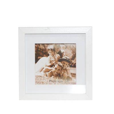 China 2020 Morden Yiwu Factory Wholesale Custom White Color Deep Shade Box Wooden Photo Frames From Morden Yiwu Factory for sale