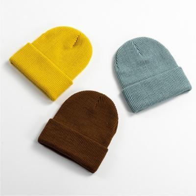 China COMMON hat in winter furtalk knit beanie hat for ladies tie dye knitted hat without swear knitted hat with earflaps pattern hats for sale