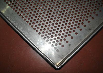 China Perforated Stainless Steel Wire Mesh Tray Dehydrated 5-10mm Frame Diameter for sale