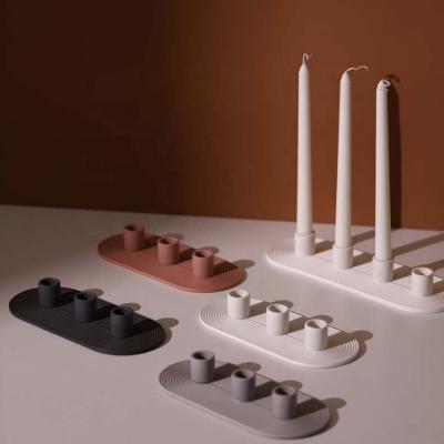 China Unique Luxury Unique Creative Ceramic Ceramic Candle Holder Ornaments / Household Wedding Props for sale