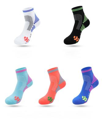 China Breathable Custom Adult Sports Training Soccer Socks Compression Factory Logo CY Running Socks for sale