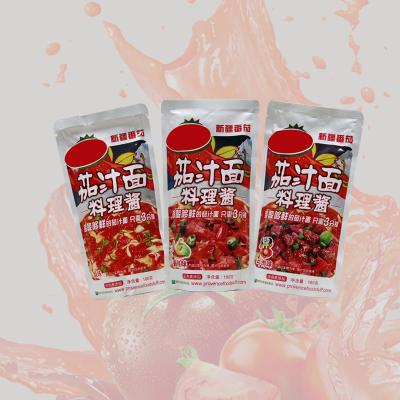 China Kitchen Essential Tomato Pasta Sauce - Fresh Tomatoes and Garlic for sale