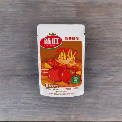 China Sweet Tomato Red Sauce With 20.7g Carbohydrates And 3.3g Fat Per 100g for sale