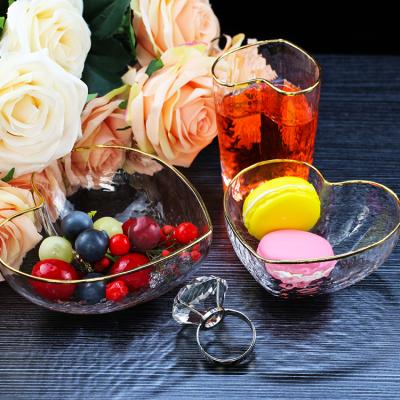 China Wholesale Stocked Fast Delivery Heart Shape Glass Salad Bowl Fruit Bowl for sale