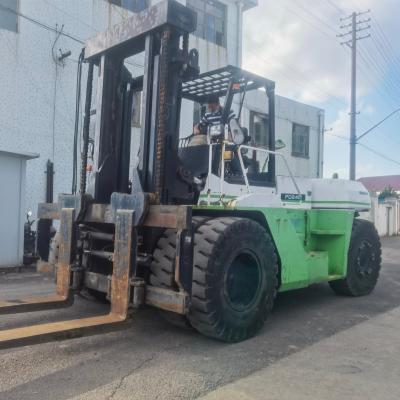 China 24 Ton Japan Komatsu FD240 Forklift for Material Handling in Warehouse Japan Stock for sale