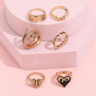 China Factory Stock 6 Pcs Ring Set Punk Heart Shaped Antique Gold Plated Snake Butterfly Rings Mixed Set for sale