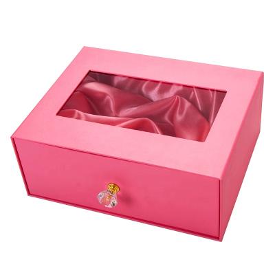 China Recyclable Luxury Hair Extension Gift Or Wigs Packaging Drawer Boxes With Crystal Handle And Silk Interior for sale