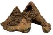 China Pyramid Shaped Resin Snake Hide Rock Easy Cleaning And Eco Friendly for sale