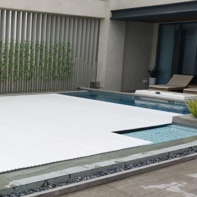 China Household Automatic Waterproof Swimming Pool Covers Hard PC Plastic Slats Swimming Pool Cover for sale