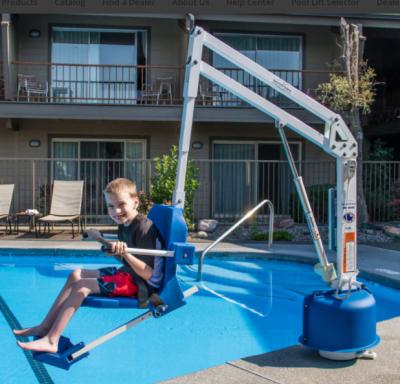 China Safety Factory Directly Sell Swimming Pool Equipment Wheelchair Pool Lift for sale