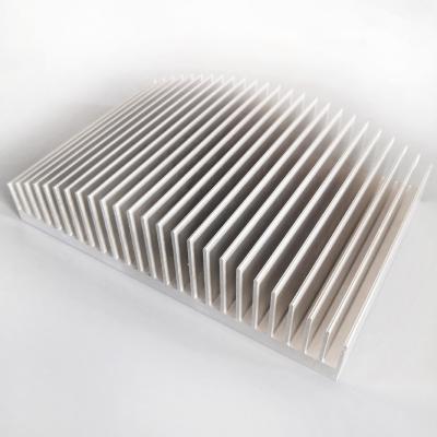 China Van de het Aluminiumuitdrijving van de Heatsinkomschakelaar van de de Profielen de Veranderlijke Frequentie Radiator van de Aandrijvingsvfd Te koop