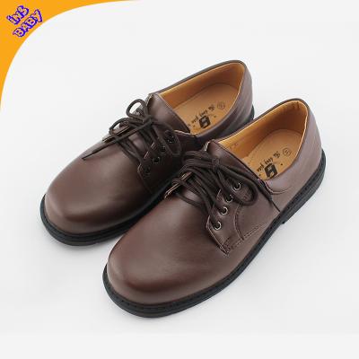 China Large Formal School Uniform Bachelor Shoes Rubber Wide Male Shoes for sale