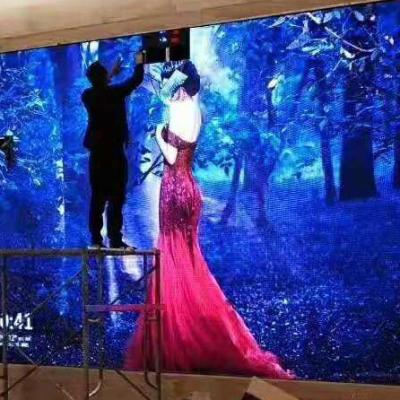 China Indoor flexible led monitor small pitch screen p1.875 pixel small pitch high contrast hd for sale