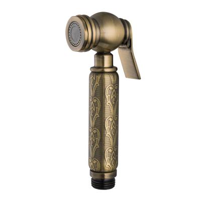 China Without Diverter High Pressure Shattaf Classic Bronze Shower Set For Cleaning for sale