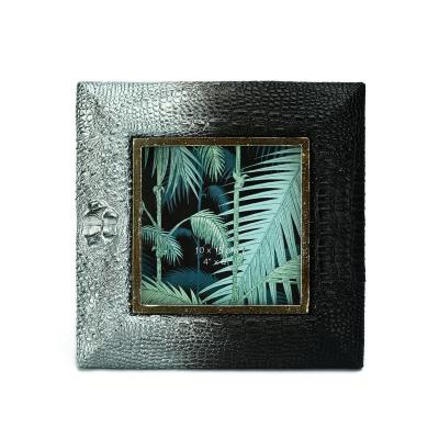 China New Style Handmade Resin Picture Frame Crocodile Skin Photo Frame for sale