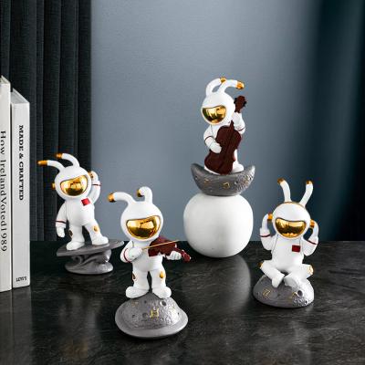 China Global Space Rabbit Astronaut Home Hallway Living Room Dining Table Decorations Astronaut Resin for sale