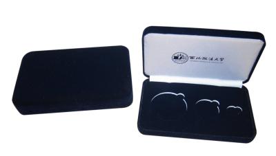 China Metal Presentation Boxes, Flocked Coin/Badge Boxes for sale