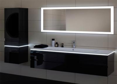 China Modern Waterproof Illuminated Bathroom Mirrors Wide Operating Temperatures for sale