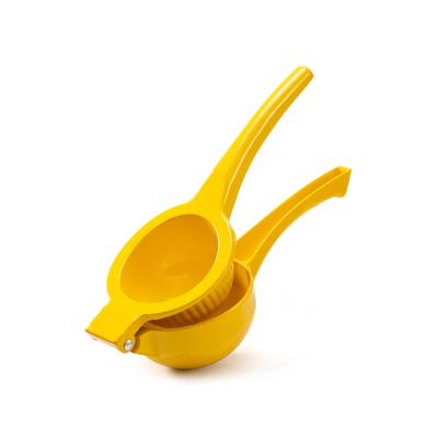 China Stocked Professional Kitchen Tools Lime Large Size Manual Juicer Lemon Citrus Squeezer Handheld Juicer for sale