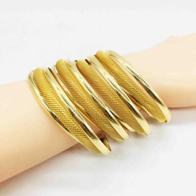 China Gold Plated Jewelry For Ladies Wedding Hawaiian Luxury Trendy Gold Plated Jewelry For Ladies Wedding Indian 7 Days Enamel Bracelet Women Charm Bride Bracelets for sale