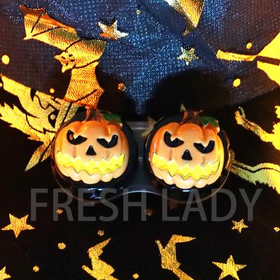 China Cool Props Holder Liangguo Lady Halloween Pumpkin Contact Lenses Case for sale