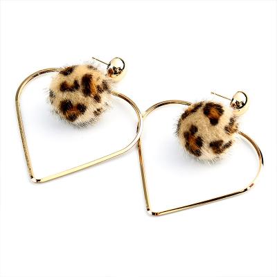 China Wholesale Leopard Pom Pom Earrings Stud Women Long Heart Shaped Minimalist Drop Earrings Boho Drop Earrings For Women 2021 for sale