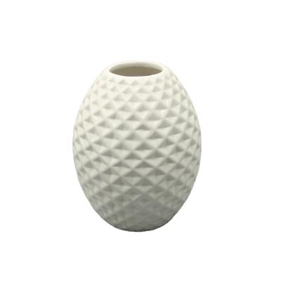 China CLASSIC White Ceramic Porcelain Vases For Centerpieces Tall Vases For Centerpieces Wedding Porcelain Vase for sale