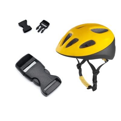 China Helmet Release Safety Strap Helmet Outdoor Recycling Black Plastic Side Buckle for sale