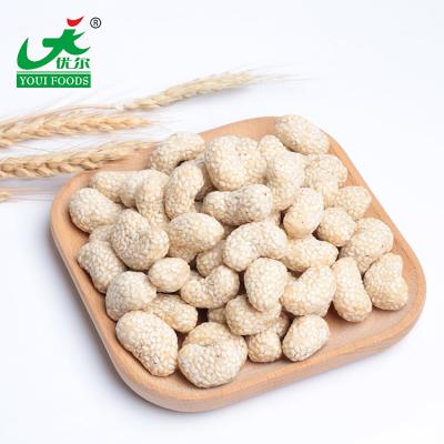 China Cashew nuts roasted and coated with nutritious high protein sesame for sale