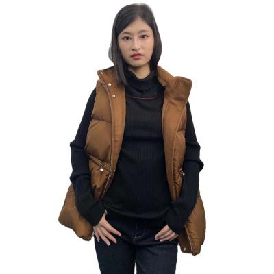 China New Brand Breathable Factory Supplier Brand Zipperdesign Camel Middle Shape With Zipper Goose Down Jacket for sale