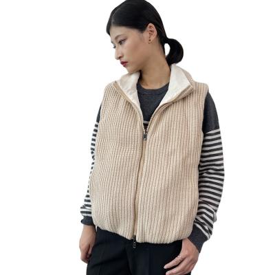 China Manufacturer Supplier China Cheap Breathable Cashmere Vest With Zipper Design Windproof Goose Down Jacket for sale